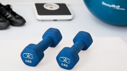 how much should personal trainers charge?