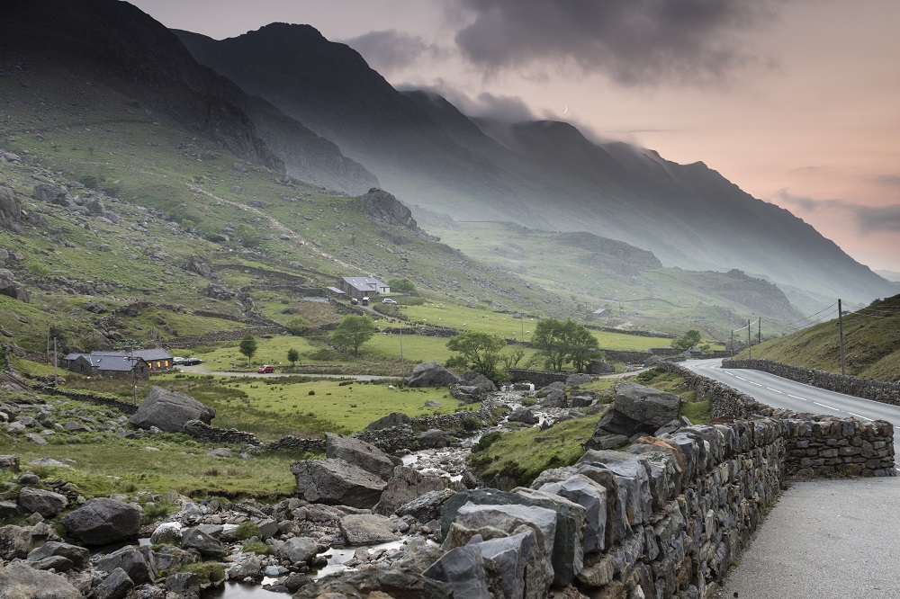 rock climbing uk