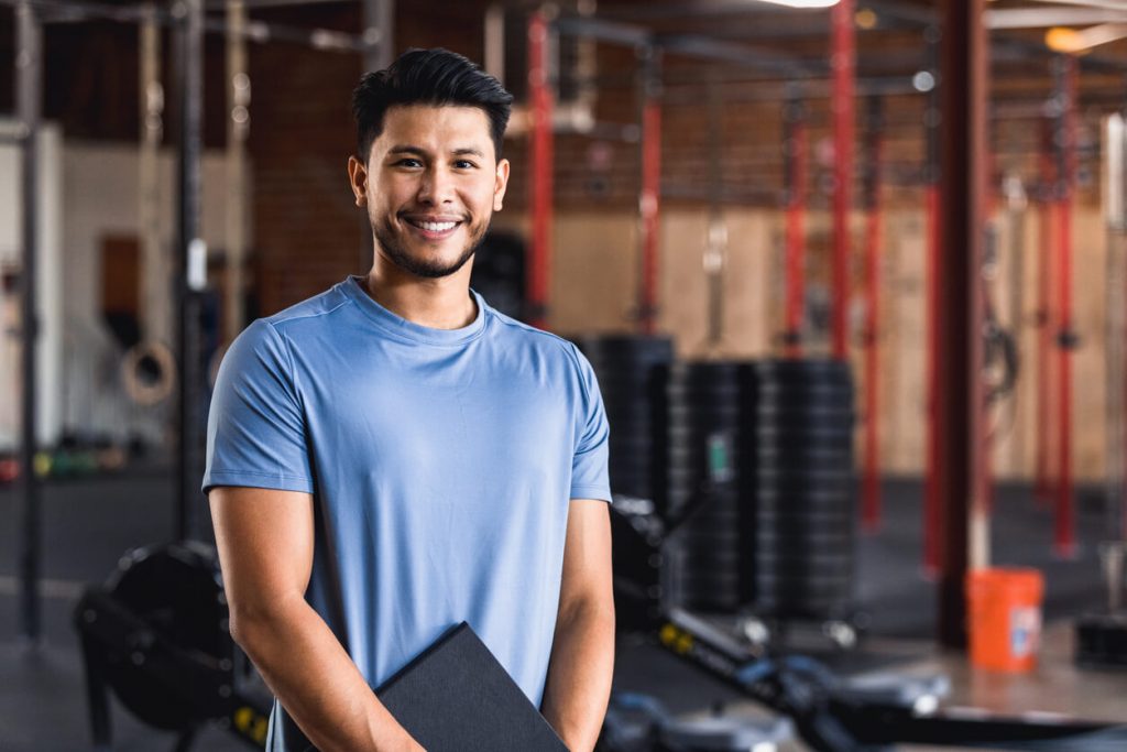 what is a personal trainer bio